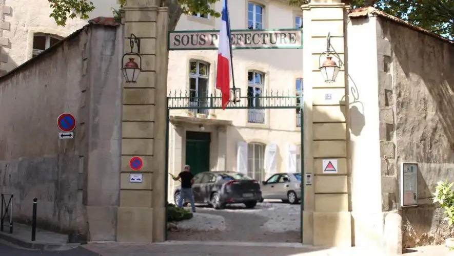 sous préfecture de limoux